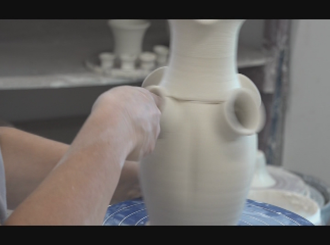 Thumbnail image for The Neighborhood Potter #13 - Tulip Vase