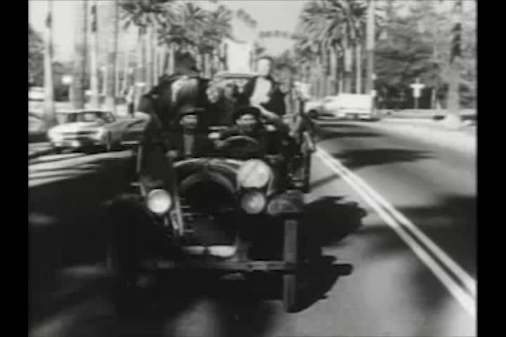 Thumbnail image for Beverly Hillbillies - S01 E20 - Jed Throws a WingDing