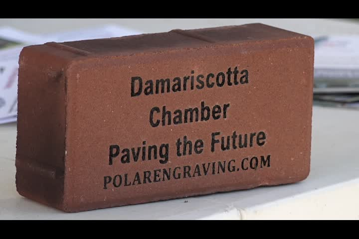 Thumbnail image for Info Center_Ad_broadcast_2