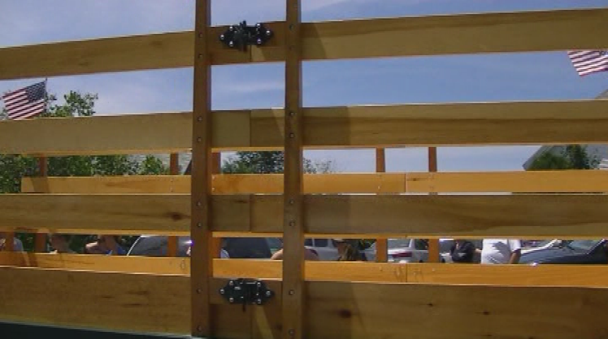 Thumbnail image for Round Pond 4th of July Parade, 2010