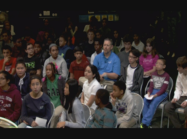 Thumbnail image for Smithsonian STEM in 30 S03-E04-Science In Space